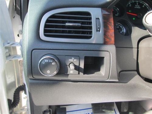 2012 GMC YUKON DENALI 2WD NAV CHROME 20'S SUNROOF DVD ENTERTAINMENT SYSTEM SHARP, image 19