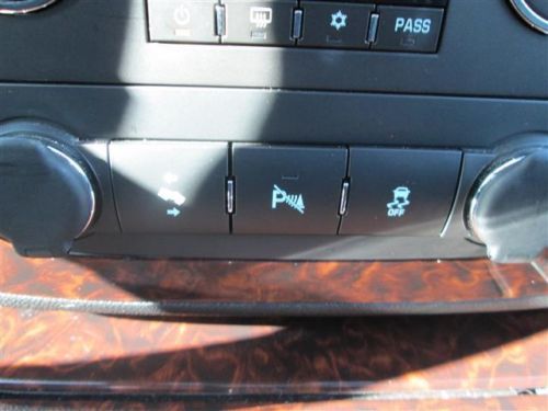 2012 GMC YUKON DENALI 2WD NAV CHROME 20'S SUNROOF DVD ENTERTAINMENT SYSTEM SHARP, image 36