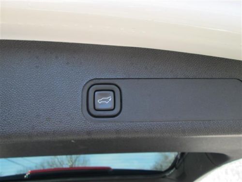 2012 GMC YUKON DENALI 2WD NAV CHROME 20'S SUNROOF DVD ENTERTAINMENT SYSTEM SHARP, image 55