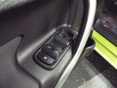 SES Hatchback 1.6L CD 6 Speakers MP3 decoder Radio data system Air Conditioning, US $12,753.00, image 16