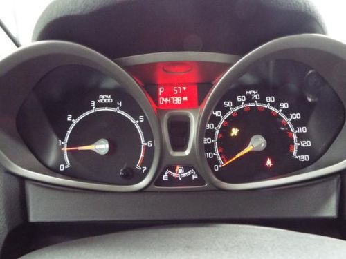 SES Hatchback 1.6L CD 6 Speakers MP3 decoder Radio data system Air Conditioning, US $12,753.00, image 22