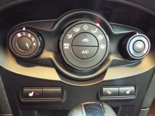 SES Hatchback 1.6L CD 6 Speakers MP3 decoder Radio data system Air Conditioning, US $12,753.00, image 23