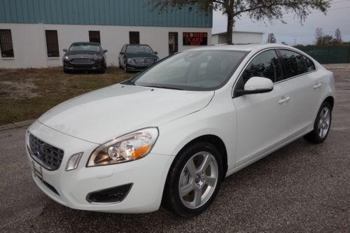 2013 volvo s60 awd 2.5 premium leather w/ heated seats sunroof xm  bluetooth