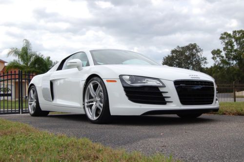 2008 audi r8 4k miles!!