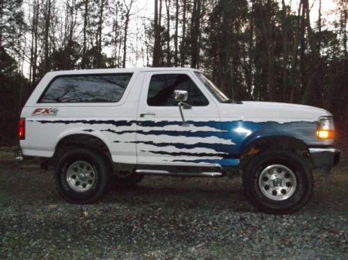 Custom bronco 1995 in sc