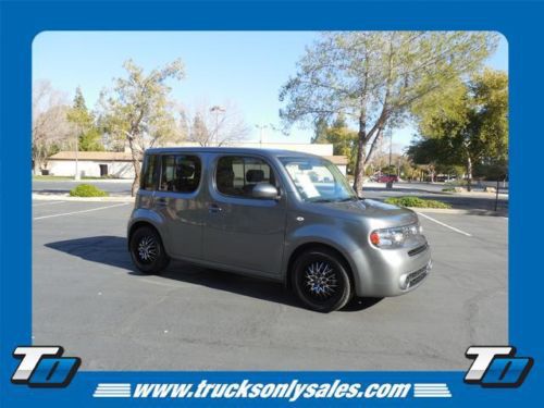 2010 nissan cube