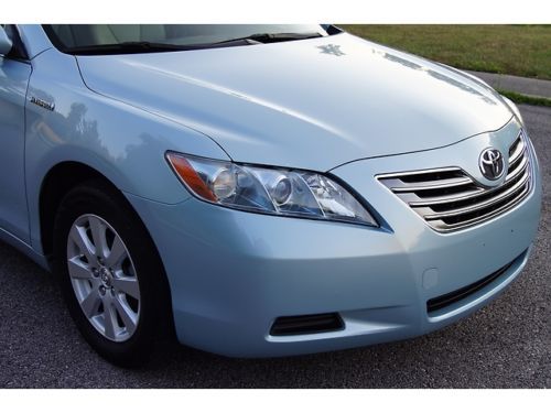 Toyota camry hybrid great mpg sun-roof 2oo8