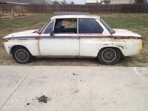 1976 bmw 2002 base coupe 2-door 2.0l