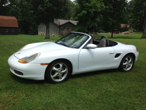 Porsche Boxster 1999 White, image 2