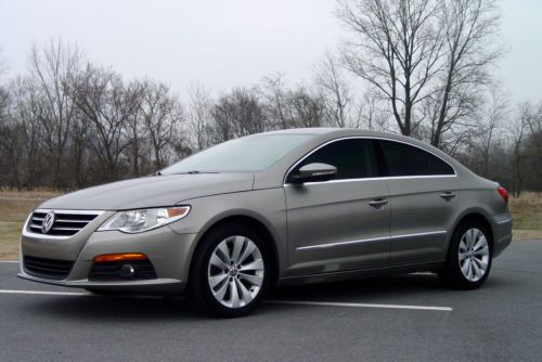 2009 volkswagen cc sport sedan 4-door 2.0l