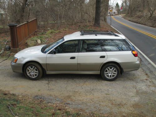 Base wagon  2.5l, manual trans, original non-smoking owner.  no reserve