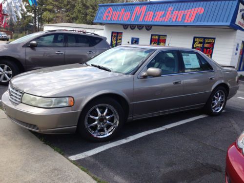 2002 cadillac seville sls sedan 4-door 4.6l