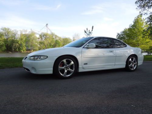 2001 white pontiac grand prix gtx coupe supercharged