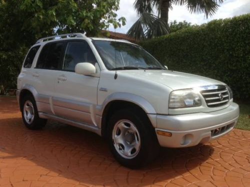 2005 suzuki grand vitara ex sport utility 4-door 2.5l