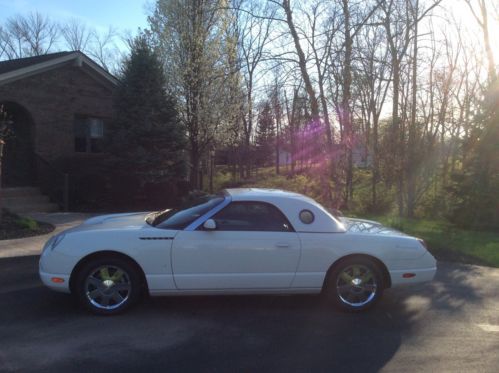 2003 ford thunderbird preminum convertible 2-door 3.9l