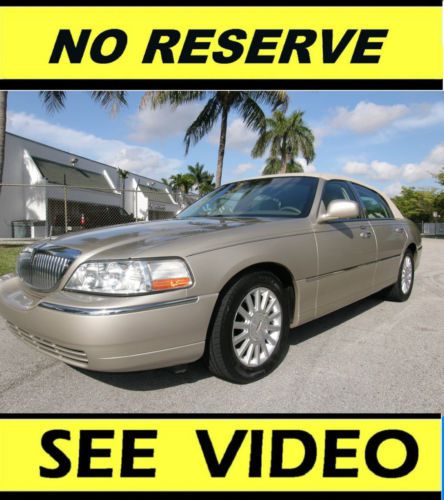 2004 lincoln town car signature sedan,test drive video,under warranty,