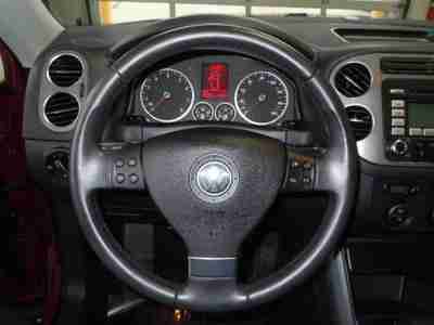 AWD SE Heated Leather Seats SUV 2.0L Turbo Charged CD Huge Sun Roof 4Motion, image 10