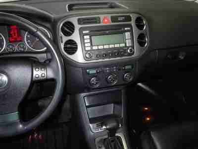 AWD SE Heated Leather Seats SUV 2.0L Turbo Charged CD Huge Sun Roof 4Motion, image 14