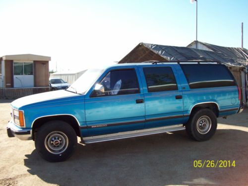 1992 gmc c2500 suburban sle sport utility 4-door 7.4l