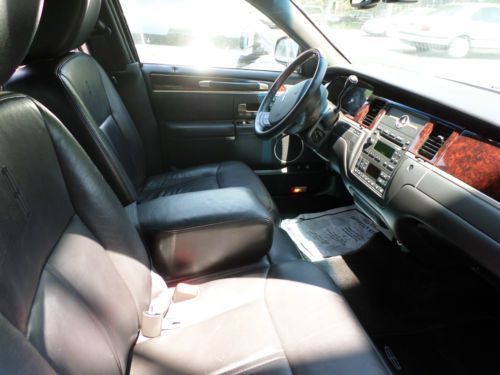 2011 Lincoln Town Car Signature L Sedan 4-Door 4.6L, US $16,800.00, image 6