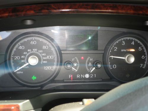 2011 Lincoln Town Car Signature L Sedan 4-Door 4.6L, US $16,800.00, image 8