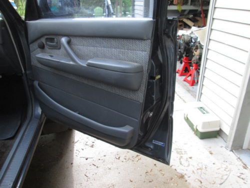 1991 toyota landcruiser fj82 4x4 rustfree southern loaded, image 13