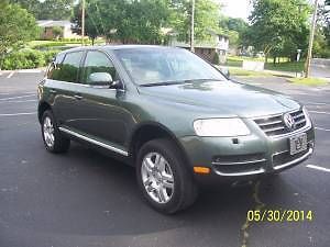 2004 volkswagen touareg v8 sport utility 4-door 4.2l