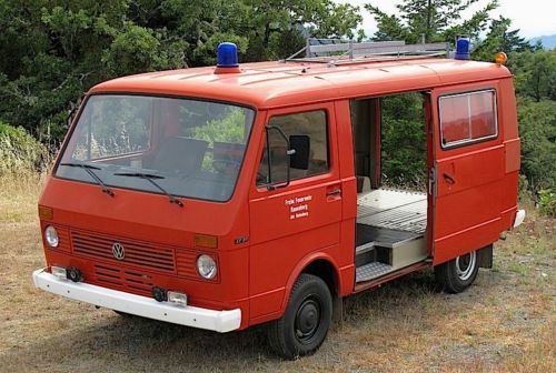 Rare 1981 vw van bus firetruck transporter - excellent delivery &amp; advertising