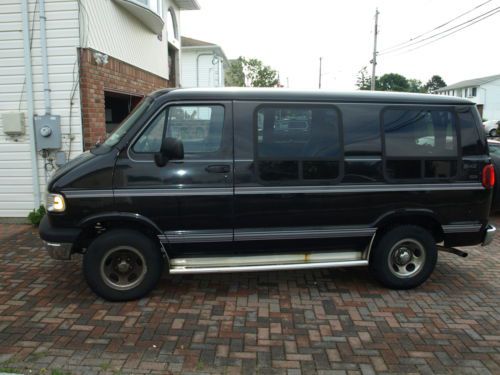 Dodge : ram van 2500  mark iii conversion package  1997