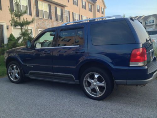 2004 lincoln aviator suv with only 91,000 miles!  leather, cd, dvd, gps, tow pkg