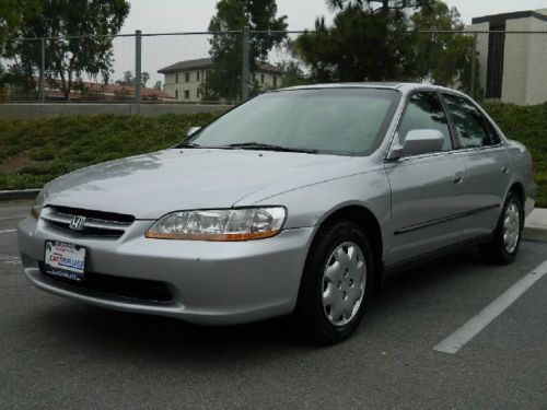 2000 honda accord lx l@@k low miles!no reserve! runs great! one owner!