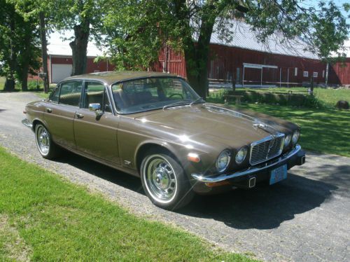 1974 jaguar xj12l