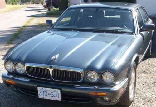 2001 jaguar xj8 base sedan 4-door 4.0l