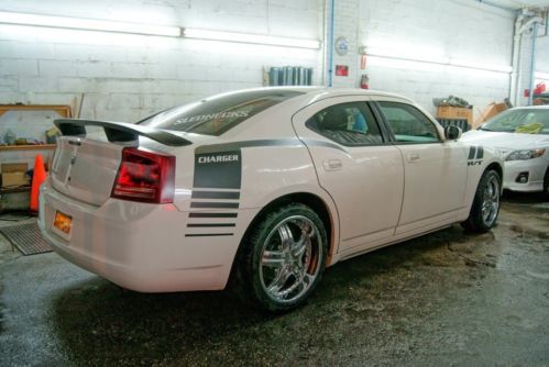 2007 dodge charger r/t sedan 4-door 5.7l