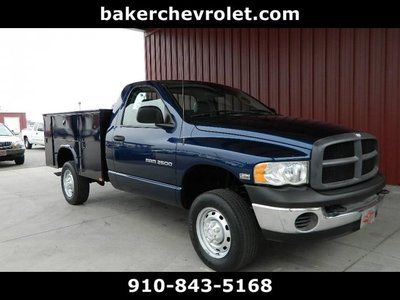 5.7l hemi v8 4wd reg cab utility bed vinyl seat and floor electric lift gate