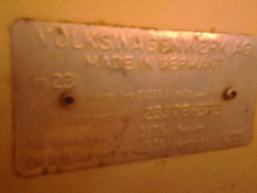 1969 VW  Volkswagen bus van, solid, straight and rust free doors close perfect, image 12