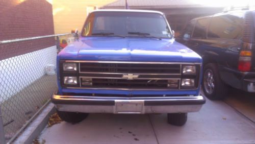 1987 chevy silverado fl;eet side 4x4