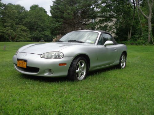 2001 mazda miata in nice condition