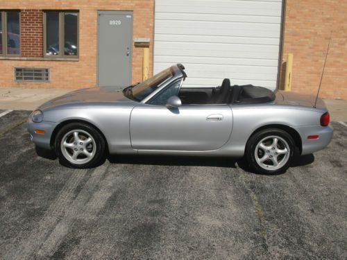 2000 mazda miata mx-5 convertible 5spd 1.8 low 41,000 miles new timing belt mint