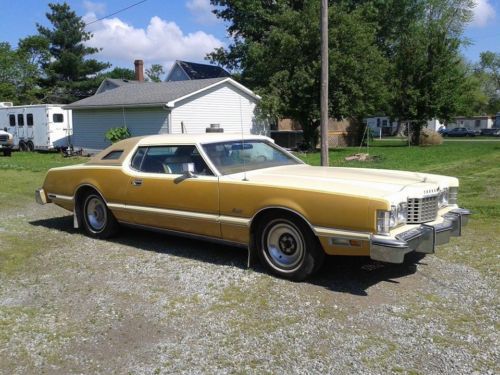 1976 ford thunderbird base hardtop 2-door 7.5l