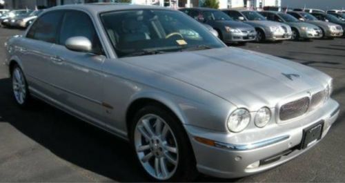 2004 jaguar xjr supercharged 4.2l v8 dove colored leather loaded with everything