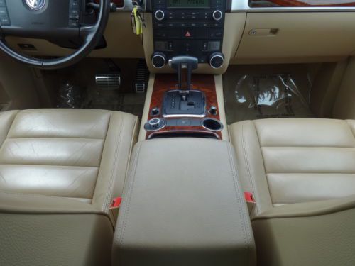 NO RESERVE 2004 VW VOLKSWAGEN TOUAREG 4.2L V8 AWD LOW MILES ONE OWNER NICE!, image 36