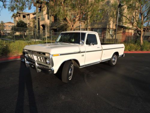 1976 f150 mint condition, white wimbledon, 460ci all original