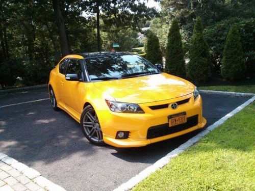 2012 scion tc, yellow color