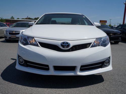 2012 toyota camry se