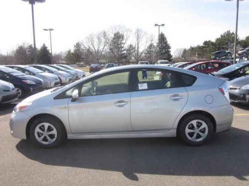 2014 Toyota Prius Two, US $25,235.00, image 3