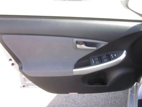 2014 Toyota Prius Two, US $25,235.00, image 4