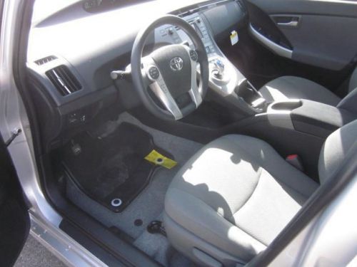 2014 Toyota Prius Two, US $25,235.00, image 6