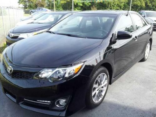 2014 Toyota Camry XLE, image 8