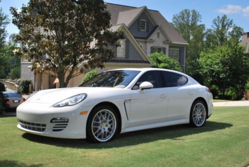 2011 porsche panamera